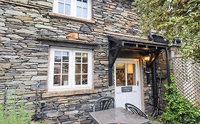 Cobblestone Cottage